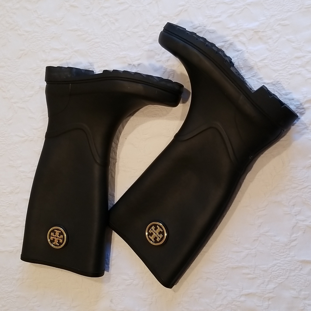 Tory Burch Sarah Rain Boots size 10